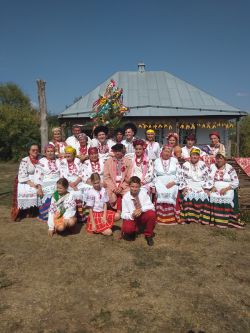 folk seminar Vidnovlennya trad vesilnogo obryadu Slobojanshinu